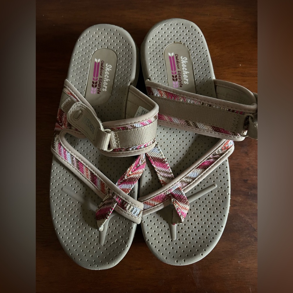 Sketchers Reggae Sparkle away sandals